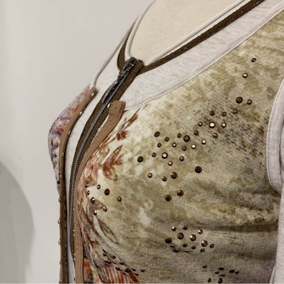 Y2K top with zipper and corset detail - Picture 2 of 5